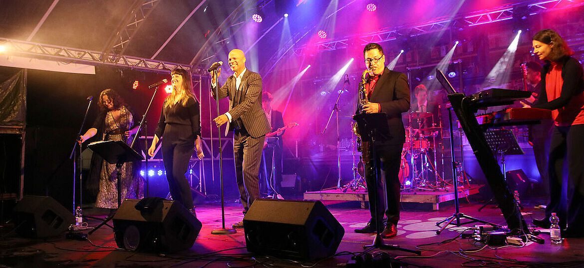 Dennis Durant & Band