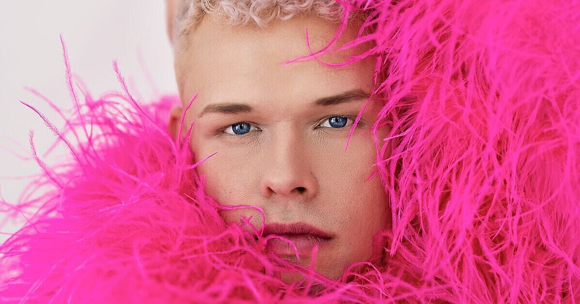 Tobias Born | „Freaks!“ – Neue Männer braucht das Land