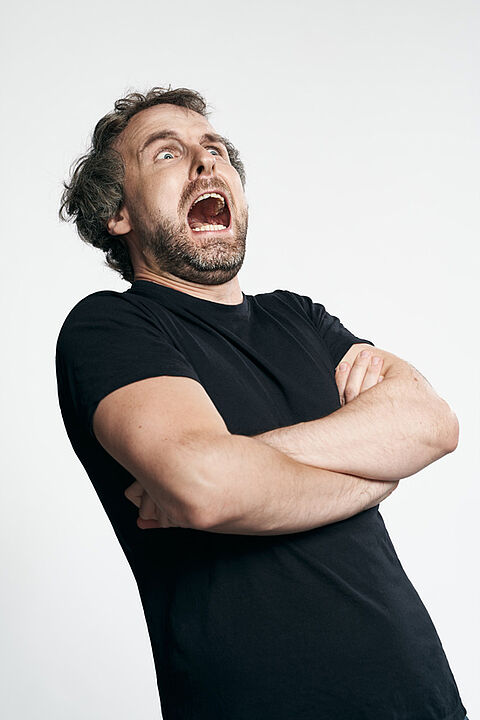 Tino Bomelino „Mit der Kraft der Power“ Schmidtchen Theater